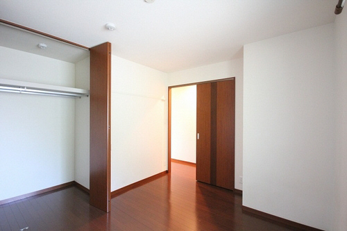 シャーメゾン本牧 103号-4