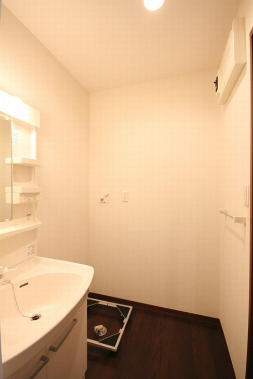 シャーメゾン本牧 201号-7