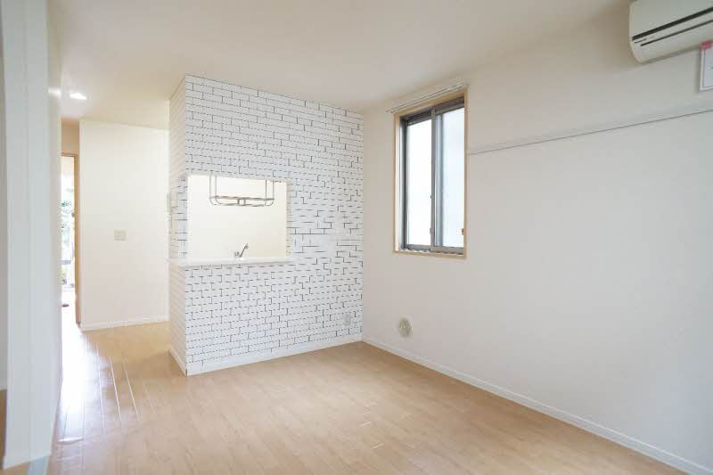 マ・モール弘明寺　Ⅱ 102号-2