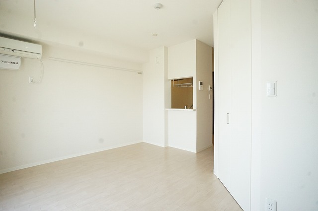 ベルカーサ 303号-2