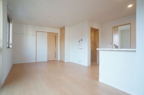 イーストウッド上大岡　Ｂ 201号-3