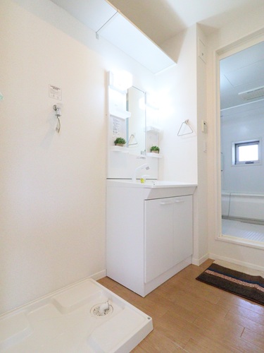 シャーメゾン一色海岸 201号-10