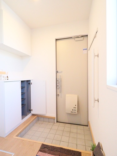 シャーメゾン一色海岸 201号-13