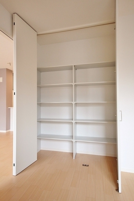 コンフォールドミール 202号-12