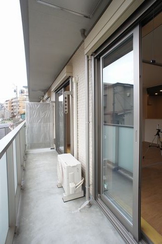 ヒルヴィラージュ 201号-11