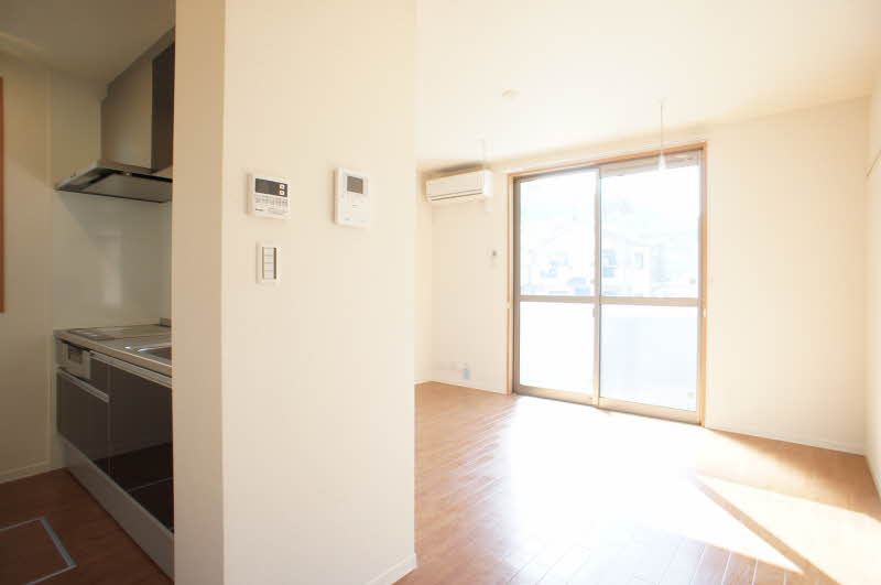 有限会社　ルックスホームズ　Ｈ棟 101号-3