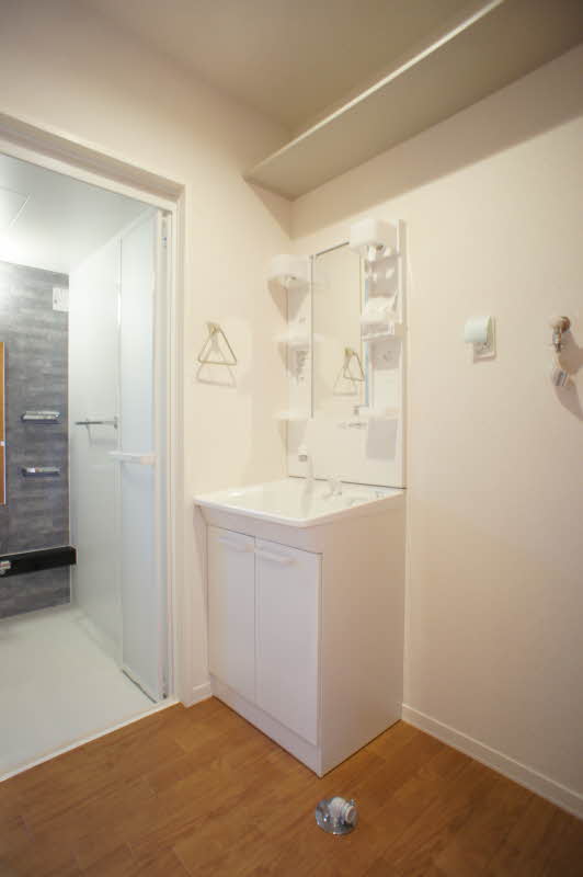 有限会社　ルックスホームズ　Ｈ棟 101号-8