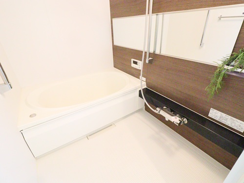 シャーメゾンアビヨン 202号-10