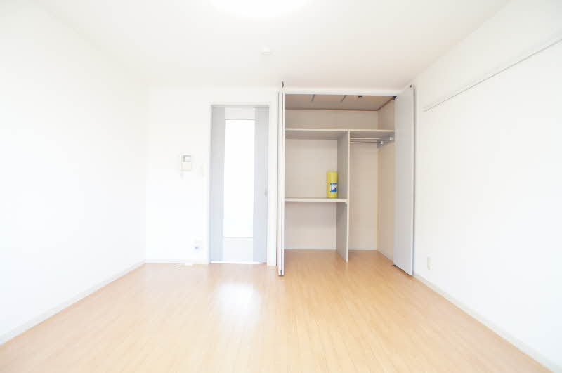 フォレスト中町 202号-3