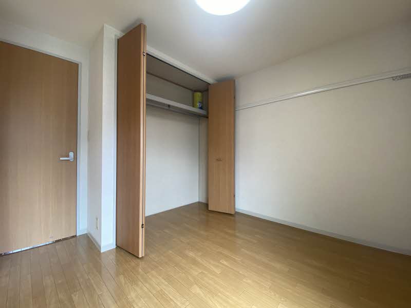 メゾンソレイユ 201号-3