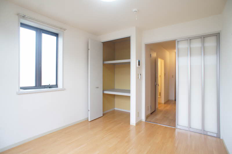 グリーンリーブス 201号-3