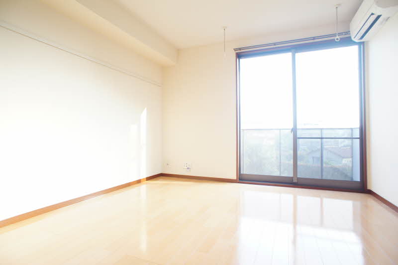 メゾンフォンテーヌ 203号-6