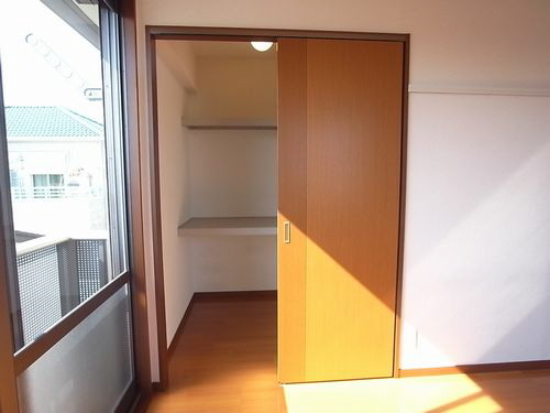 ジュネス御園 201号-5