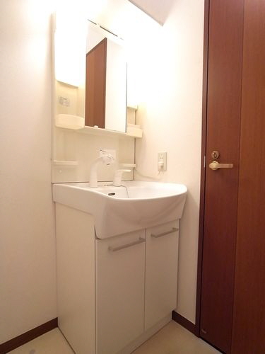 ジュネス御園 201号-7