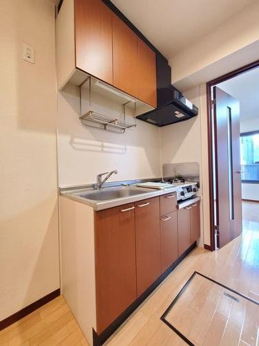 A.トエンティワン 103号-6