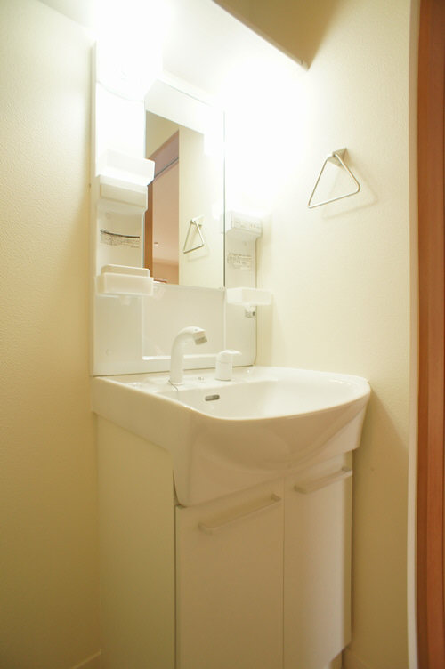 グランドソレーユ百合ヶ丘 305号-6