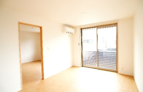 YSヴィラⅢ 102号-4