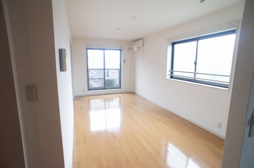 リリーガーデン 201号-2