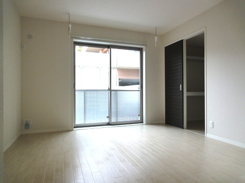 セレッソ　カージュ 301号-4