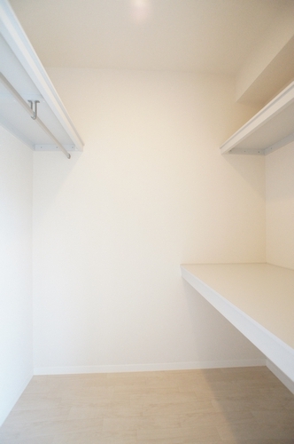 セレッソ　カージュ 305号-8