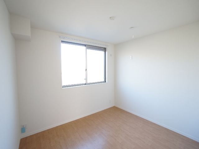 カーサⅥ 102号-6