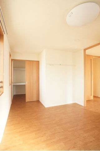 ハピネスメゾンⅠ 201号-8