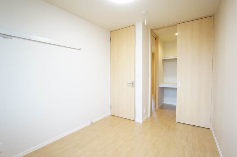 ホワイトビレッジⅡ 205号-7