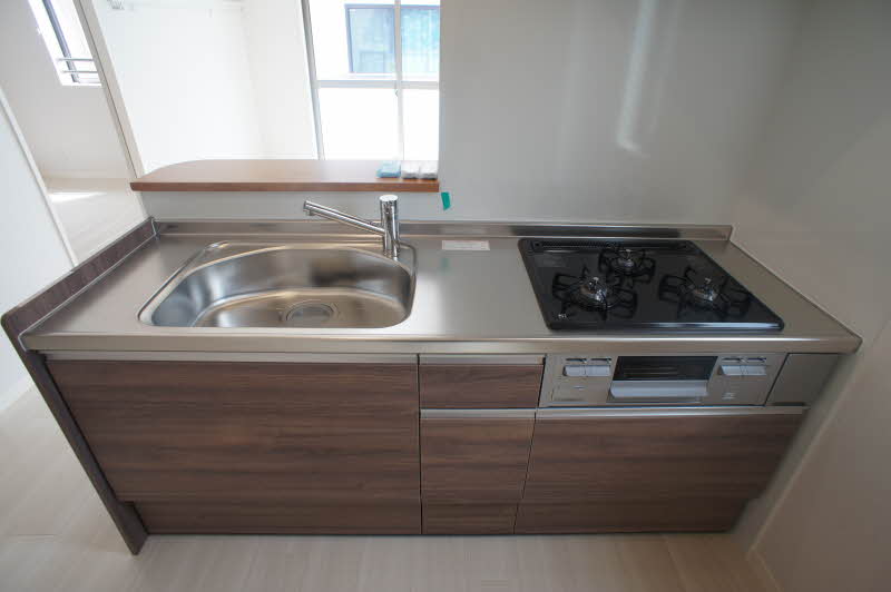 ディープリー・アイ 203号-4