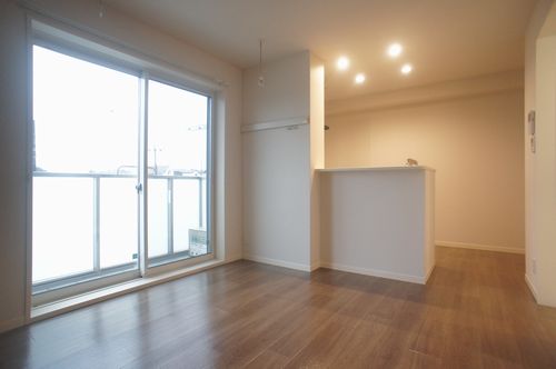 スカイヒルズ栗平 202号-2