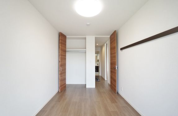 プレミアスＢ 101号-7