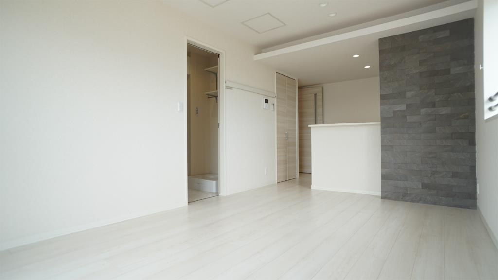 Ｏｌｄ　ｔｒｅｅ　１ｓｔ 302号-2