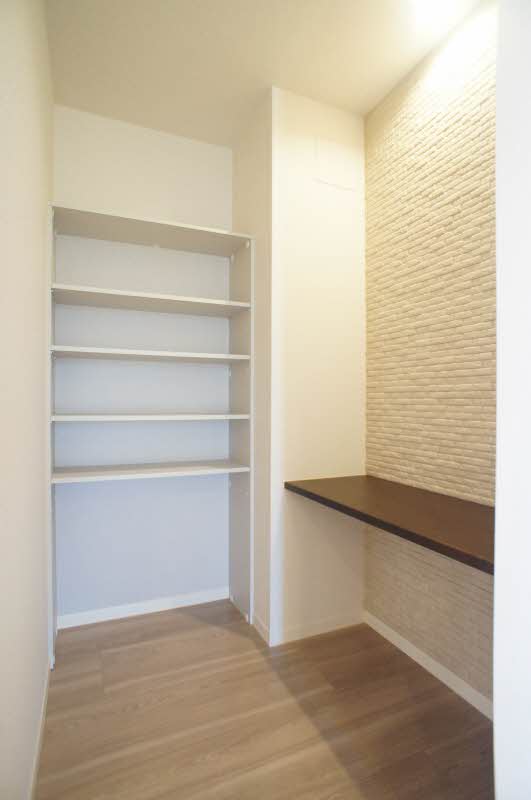 グラン・ドミール 302号-5