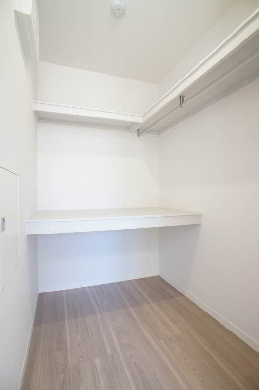 グラン・ドミール 302号-7