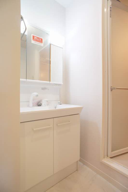 グラン・ドミール 302号-9