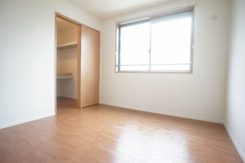 コリーヌ月見台 201号-5