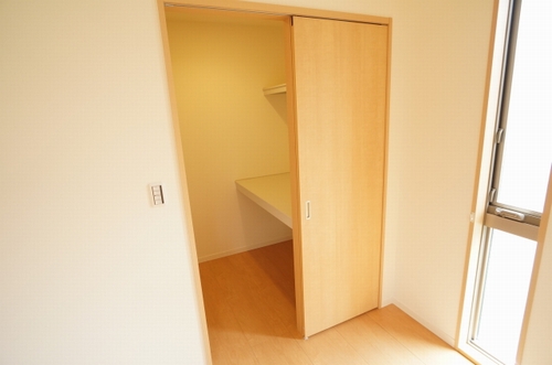 Wisteria Ⅱ 205号-5