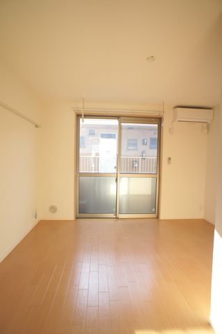 シャーメゾン　エトワール 202号-3