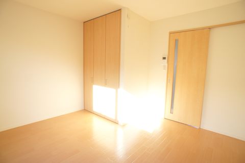 シャーメゾン エトワール 203号-4