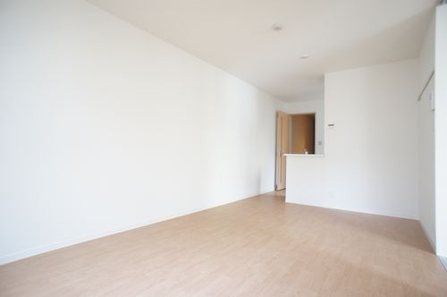 ファミール潮田 204号-4