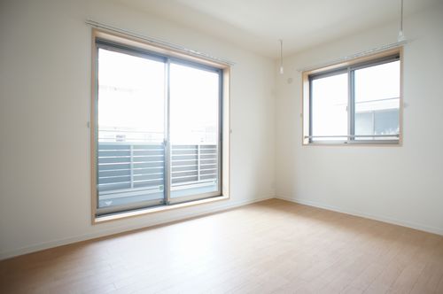 ファミール潮田 204号-5