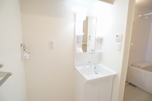 サンモール鴨居 201号-5