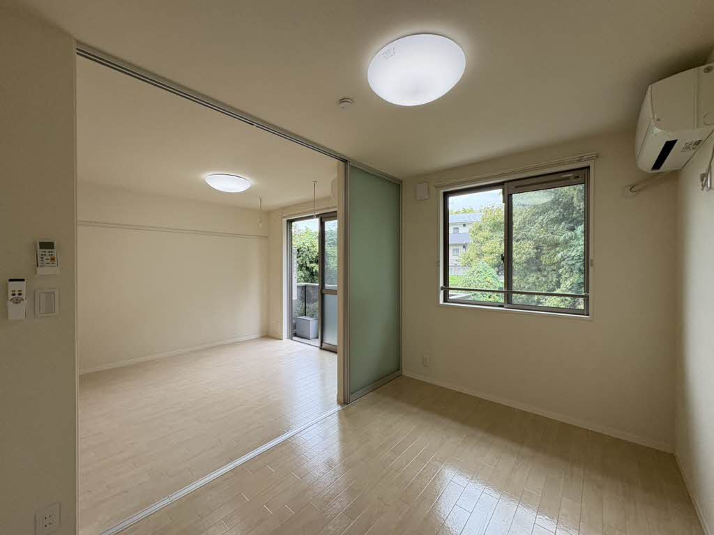 マリーコート 202号-5