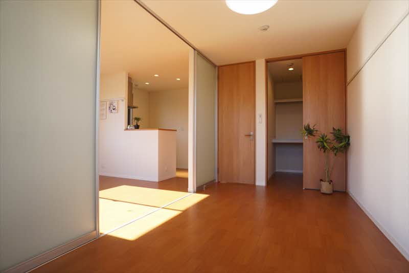 ラフィーネ元町 206号-5