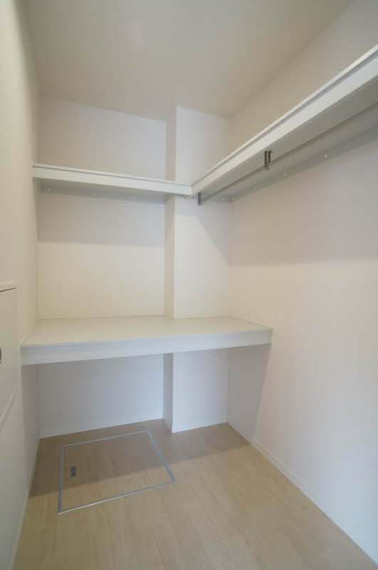 メゾン　アン　ソレイエ 201号-7