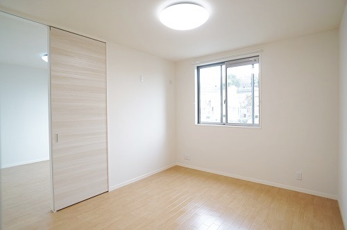 コスモレーヴ上白根 Ⅱ 103号-2