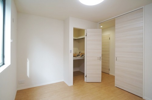 コスモレーヴ上白根 Ⅱ 103号-8