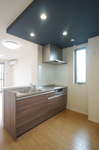 コスモレーヴ上白根　Ⅱ 202号-4