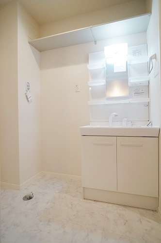 コスモレーヴ上白根　Ⅱ 202号-8