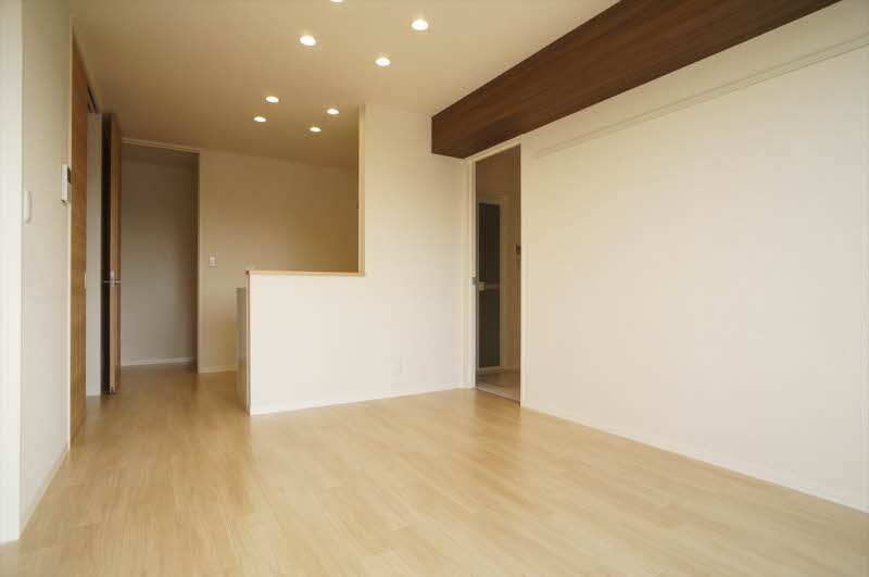 クレスト　テラス 103号-2