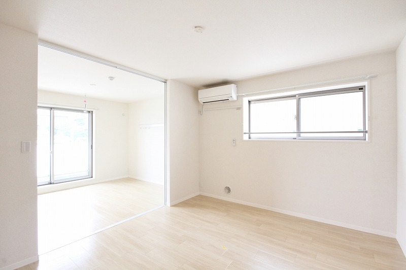 メゾン　オラージュ 205号-3